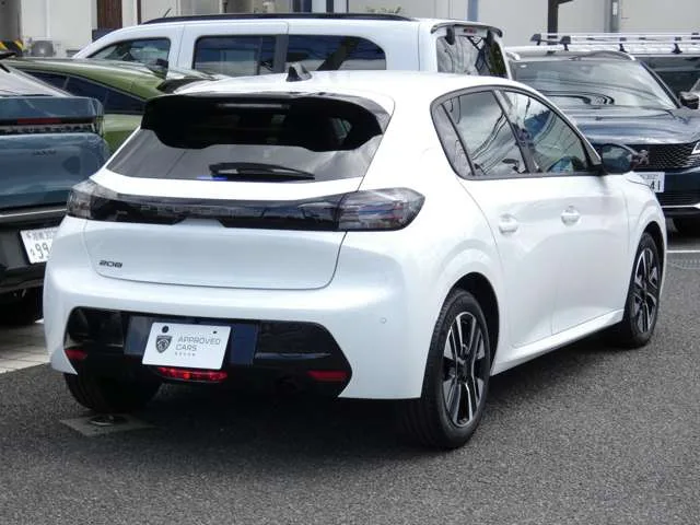 Peugeot 208, 2025 — фото автомобиля из Японии
