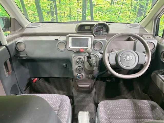 Toyota Spade, 2013 — фото автомобиля из Японии