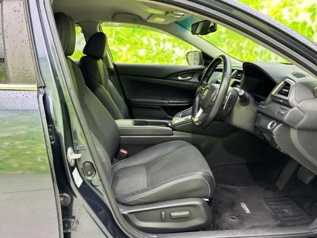 Honda Insight, 2020 — фото автомобиля из Японии