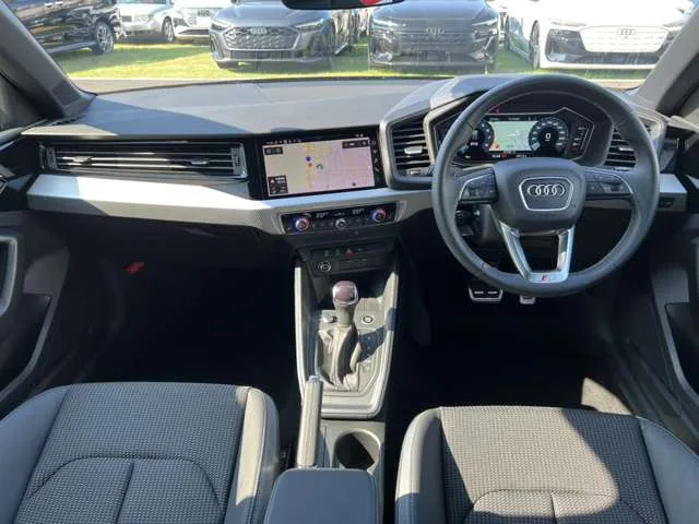 Audi A1 Sportback, 2025 — фото автомобиля из Японии