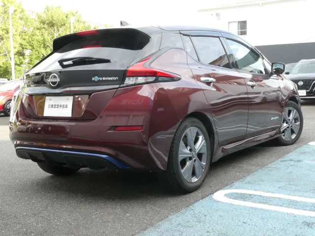 Nissan Leaf, 2021 — фото автомобиля из Японии