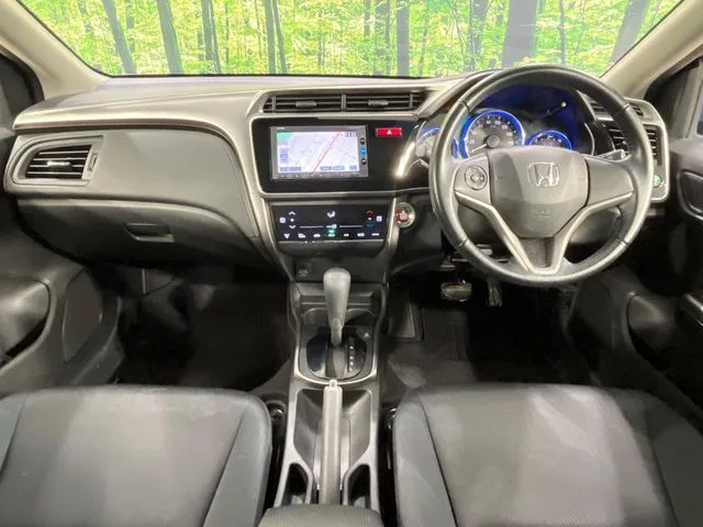 Honda Grace, 2015 — фото автомобиля из Японии