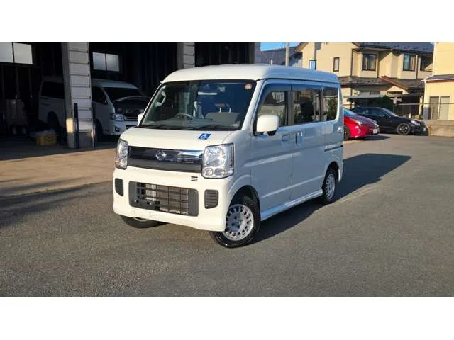 Nissan NV100 Clipper Rio, 2021 — фото автомобиля из Японии