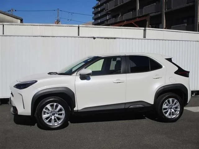 Toyota Yaris Cross, 2022 — фото автомобиля из Японии