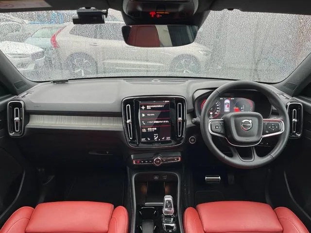 Volvo XC40, 2021 — фото автомобиля из Японии