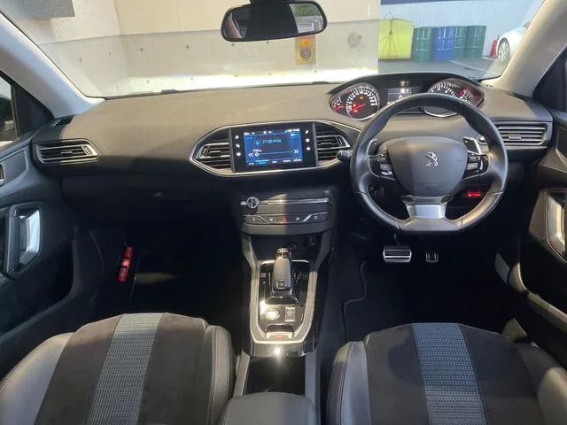 Peugeot 308, 2020 — фото автомобиля из Японии