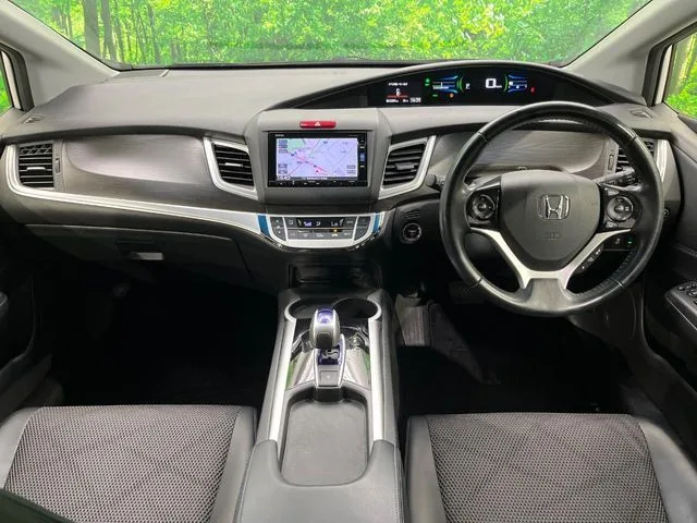 Honda Jade, 2015 — фото автомобиля из Японии