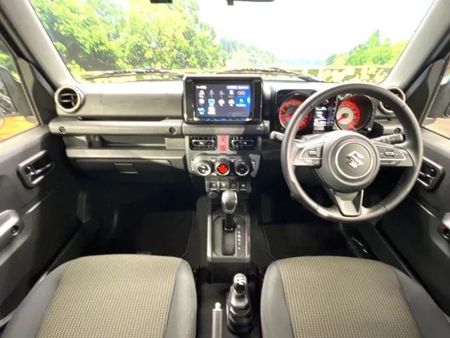 Suzuki Jimny Nomad, 2025 — фото автомобиля из Японии