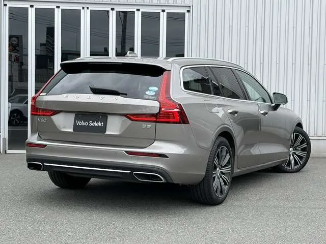 Volvo V60, 2021 — фото автомобиля из Японии