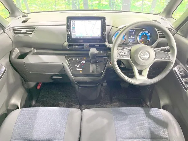 Nissan Roox, 2020 — фото автомобиля из Японии