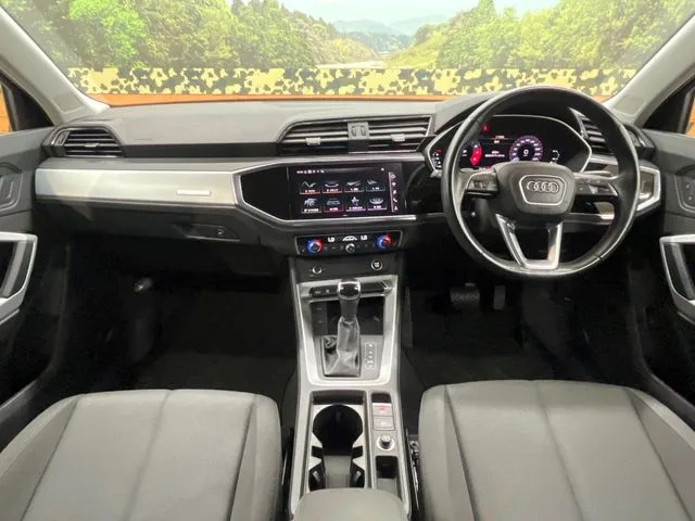 Audi Q3, 2021 — фото автомобиля из Японии