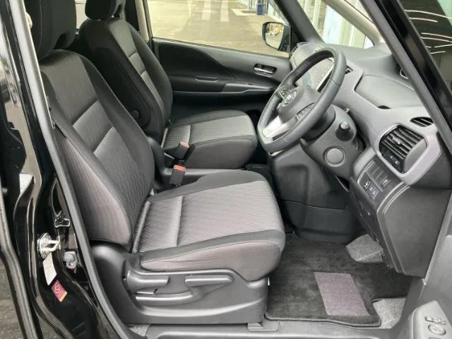Nissan Serena, 2021 — фото автомобиля из Японии