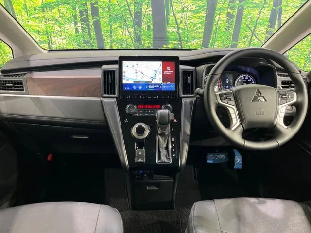 Mitsubishi Delica D:5, 2024 — фото автомобиля из Японии