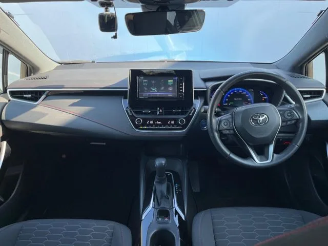 Toyota Corolla Sport, 2019 — фото автомобиля из Японии