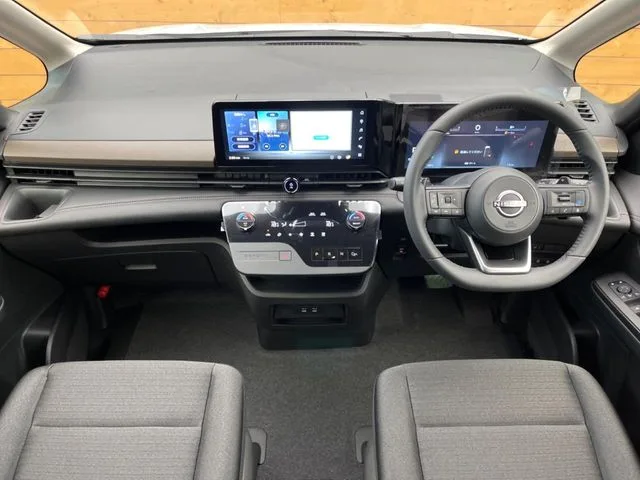Nissan Serena, 2026 — фото автомобиля из Японии