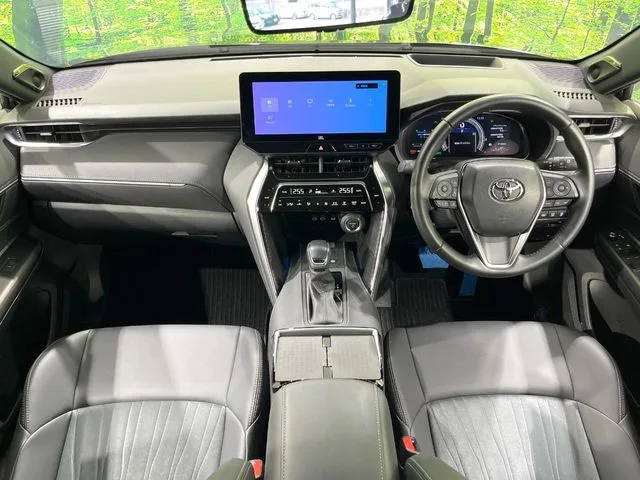 Toyota Harrier, 2024 — фото автомобиля из Японии