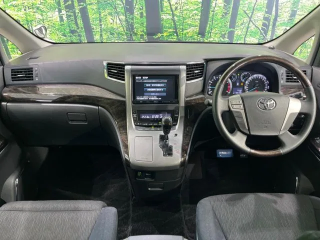 Toyota Vellfire, 2013 — фото автомобиля из Японии