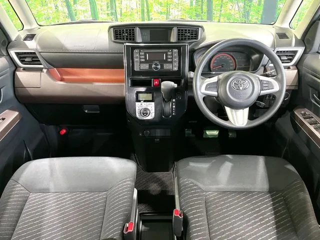 Toyota Tank, 2017 — фото автомобиля из Японии