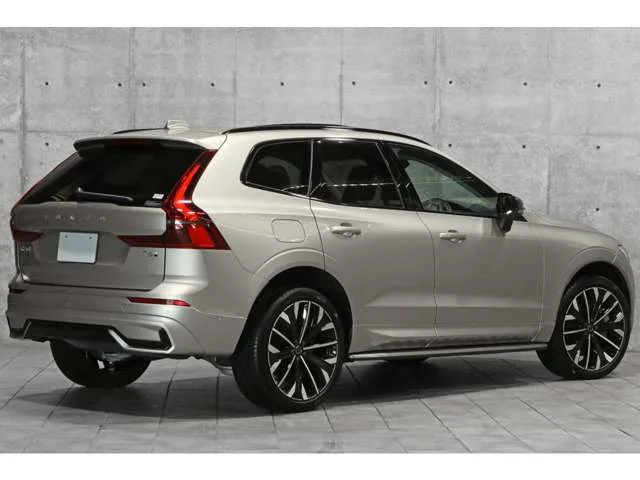 Volvo XC60, 2025 — фото автомобиля из Японии